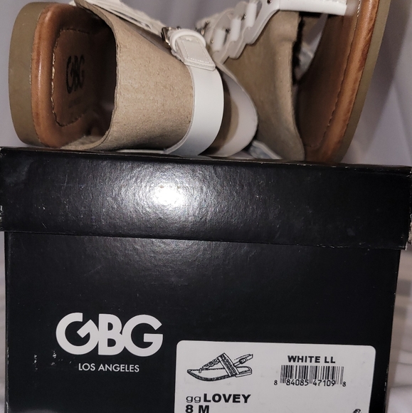 GBG Los Angeles Slingback Sandals Lovey White 8M Manmade Faux Leather - Picture 5 of 16